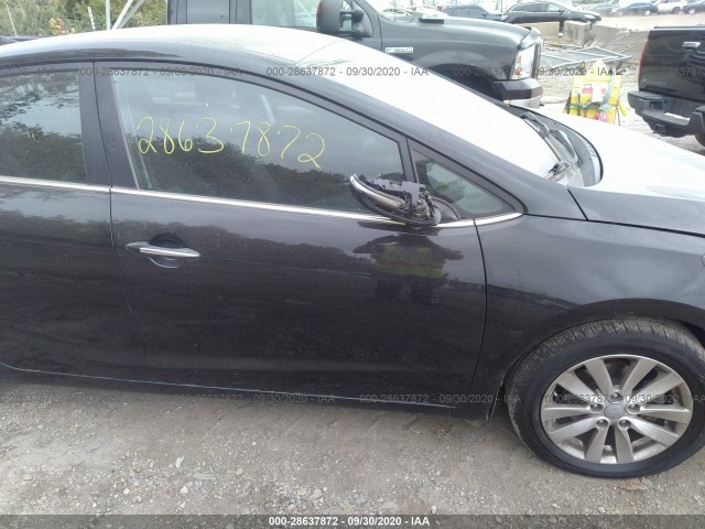 Photo 5 VIN: KNAFX4A86E5049941 - KIA FORTE 