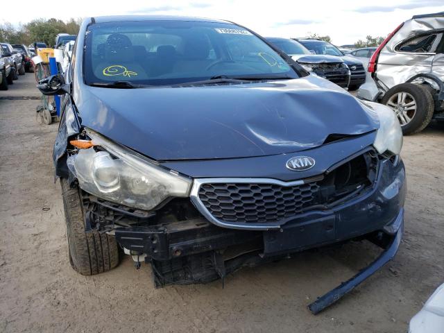 Photo 4 VIN: KNAFX4A86E5054881 - KIA FORTE EX 