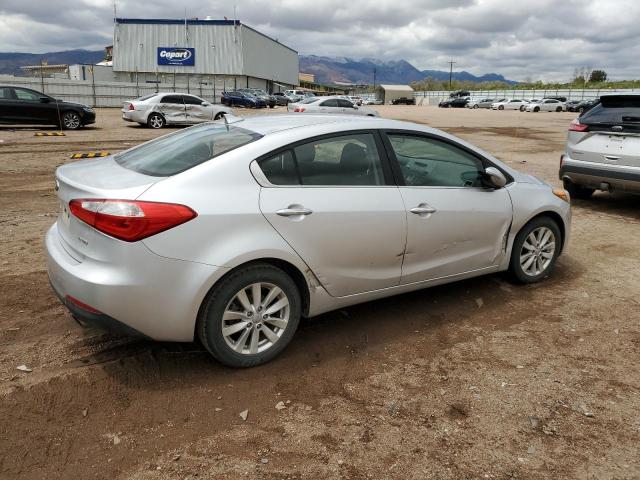 Photo 2 VIN: KNAFX4A86E5077870 - KIA FORTE 