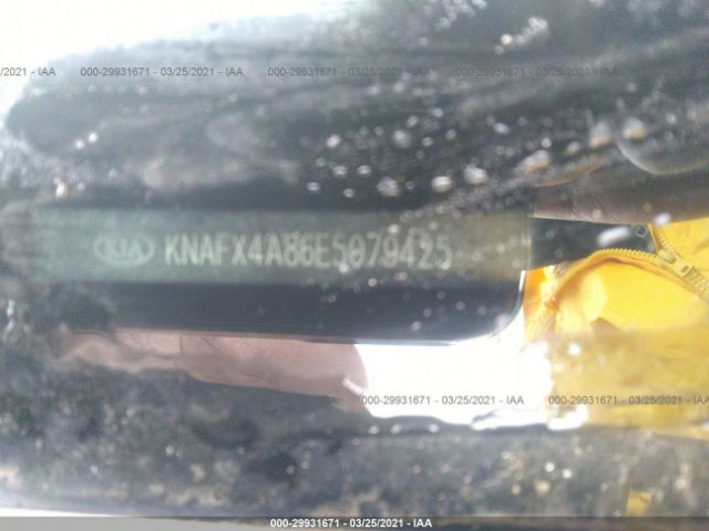 Photo 8 VIN: KNAFX4A86E5079425 - KIA FORTE 