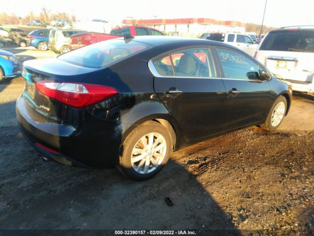 Photo 3 VIN: KNAFX4A86E5089677 - KIA FORTE 