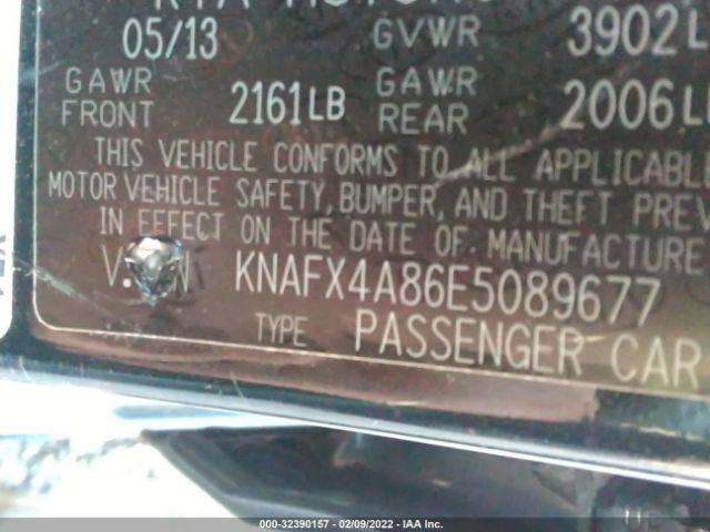 Photo 8 VIN: KNAFX4A86E5089677 - KIA FORTE 