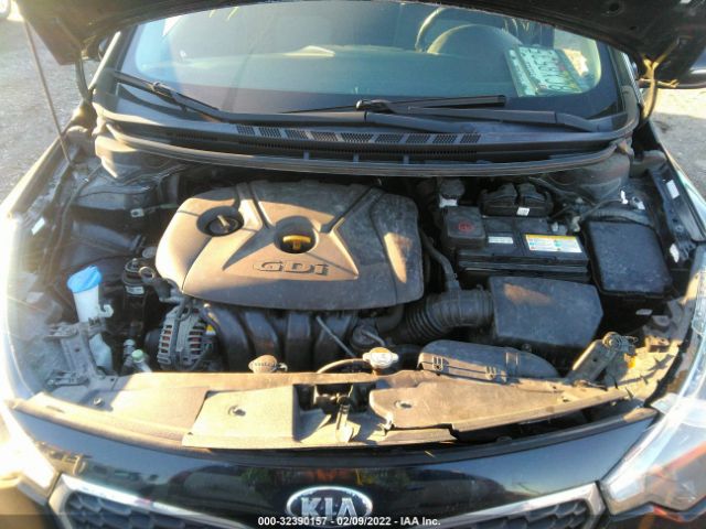 Photo 9 VIN: KNAFX4A86E5089677 - KIA FORTE 