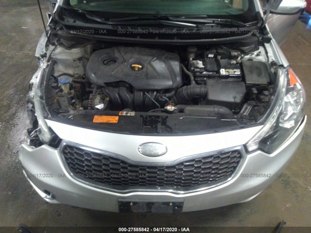 Photo 9 VIN: KNAFX4A86E5096676 - KIA FORTE 