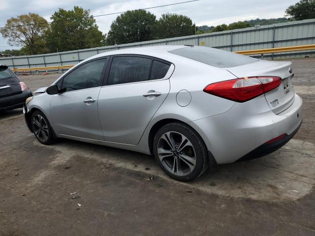 Photo 1 VIN: KNAFX4A86E5105828 - KIA FORTE EX 