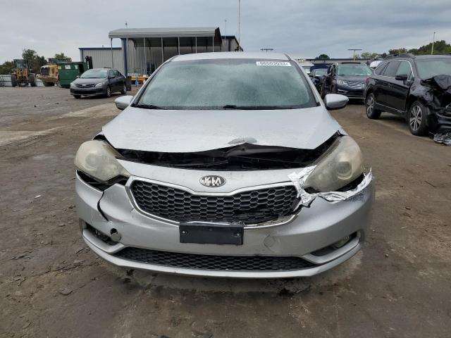 Photo 4 VIN: KNAFX4A86E5105828 - KIA FORTE EX 