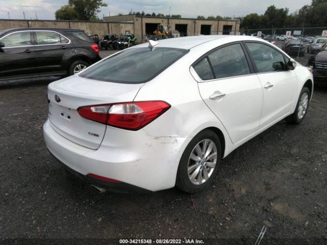 Photo 3 VIN: KNAFX4A86E5106526 - KIA FORTE 