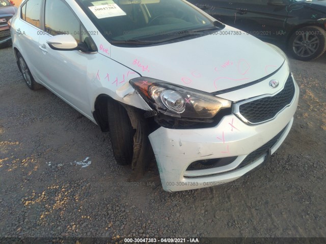 Photo 5 VIN: KNAFX4A86E5128171 - KIA FORTE 