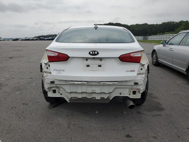 Photo 5 VIN: KNAFX4A86E5147688 - KIA FORTE EX 