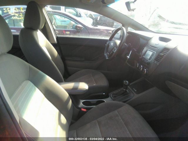 Photo 4 VIN: KNAFX4A86E5184014 - KIA FORTE 