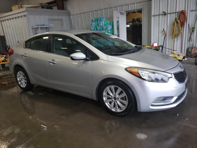 Photo 3 VIN: KNAFX4A86F5269629 - KIA FORTE EX 