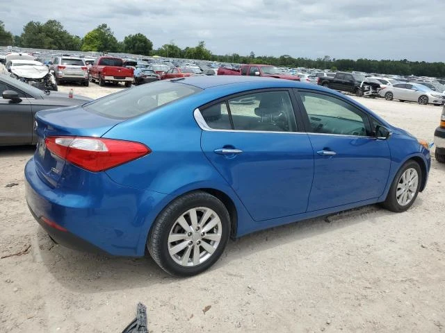 Photo 2 VIN: KNAFX4A86F5332809 - KIA FORTE EX 