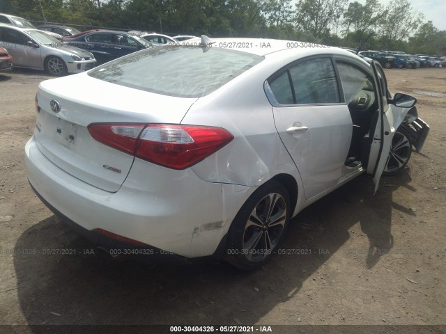 Photo 3 VIN: KNAFX4A86F5342434 - KIA FORTE 