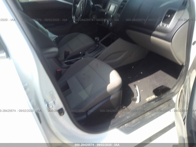 Photo 4 VIN: KNAFX4A86G5551464 - KIA FORTE 