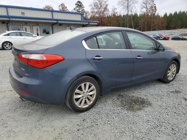 Photo 2 VIN: KNAFX4A87E5047115 - KIA FORTE 