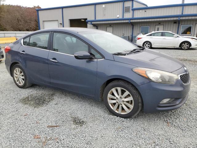 Photo 3 VIN: KNAFX4A87E5047115 - KIA FORTE 