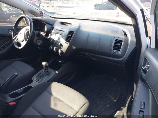 Photo 4 VIN: KNAFX4A87E5054081 - KIA FORTE 