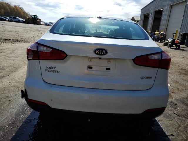 Photo 5 VIN: KNAFX4A87E5075609 - KIA FORTE 