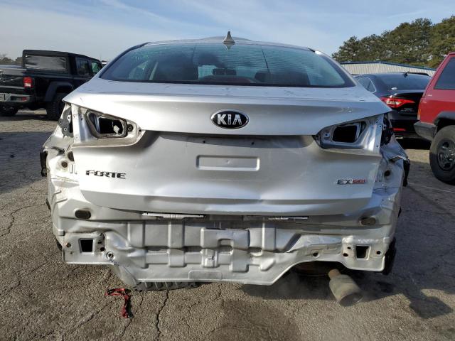 Photo 5 VIN: KNAFX4A87E5085928 - KIA FORTE 