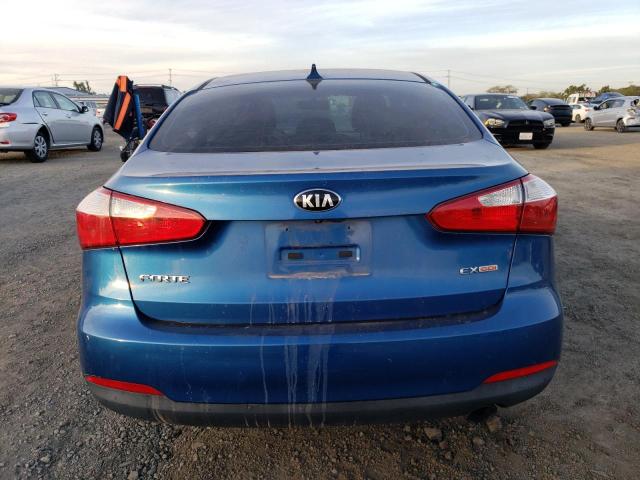 Photo 5 VIN: KNAFX4A87E5114747 - KIA FORTE 