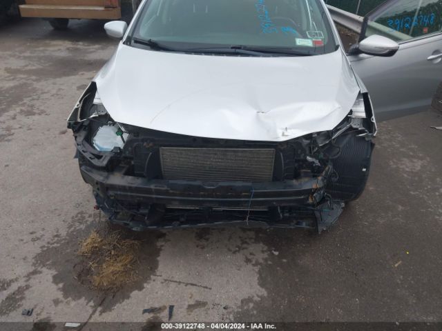 Photo 5 VIN: KNAFX4A87E5207235 - KIA FORTE 