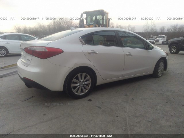 Photo 3 VIN: KNAFX4A87E5235407 - KIA FORTE 