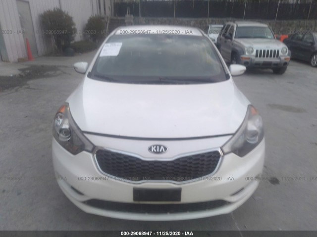 Photo 5 VIN: KNAFX4A87E5235407 - KIA FORTE 