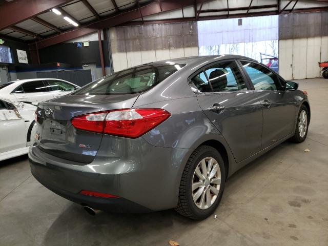 Photo 3 VIN: KNAFX4A87F5266951 - KIA FORTE EX 