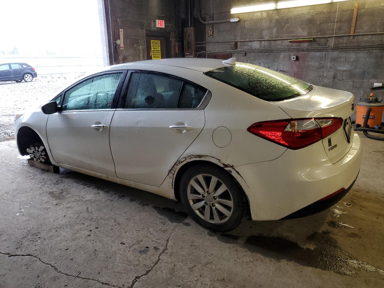 Photo 1 VIN: KNAFX4A87F5319423 - KIA FORTE 