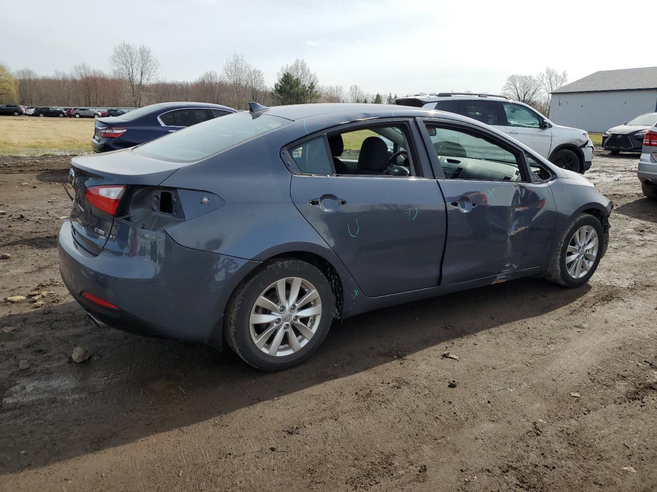 Photo 2 VIN: KNAFX4A87F5343060 - KIA FORTE 