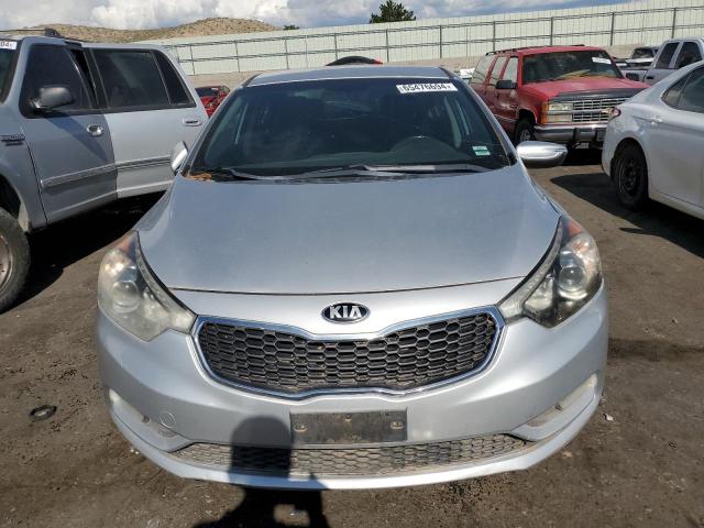 Photo 4 VIN: KNAFX4A87F5356102 - KIA FORTE 