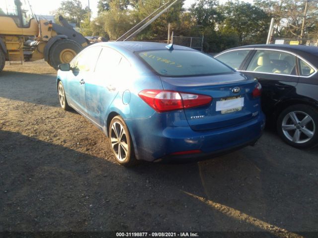 Photo 2 VIN: KNAFX4A88E5205185 - KIA FORTE 