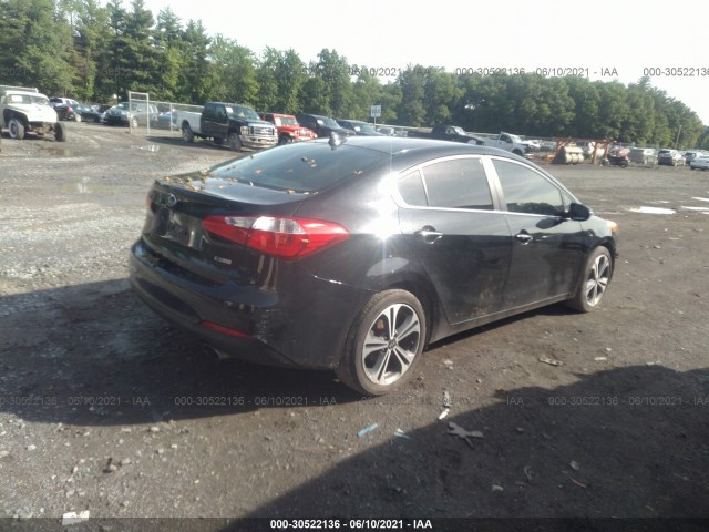 Photo 3 VIN: KNAFX4A88E5207910 - KIA FORTE 