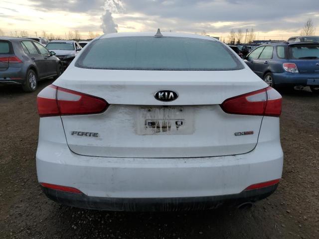 Photo 5 VIN: KNAFX4A88F5300685 - KIA FORTE EX 