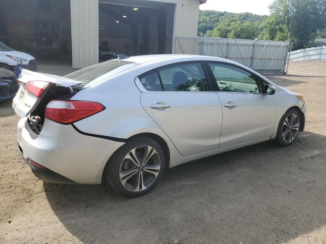 Photo 2 VIN: KNAFX4A88F5333413 - KIA FORTE 