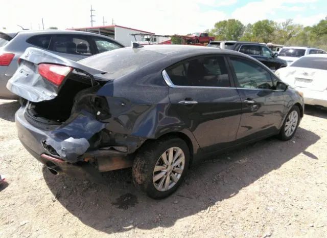 Photo 3 VIN: KNAFX4A88F5348431 - KIA FORTE 