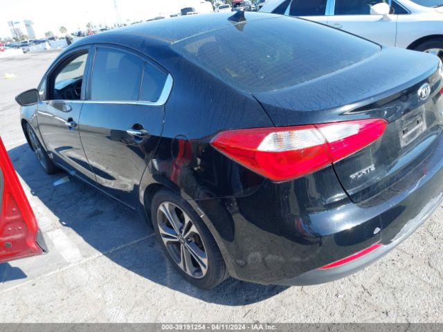 Photo 2 VIN: KNAFX4A88F5360093 - KIA FORTE 