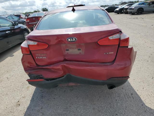 Photo 5 VIN: KNAFX4A88F5368940 - KIA FORTE 