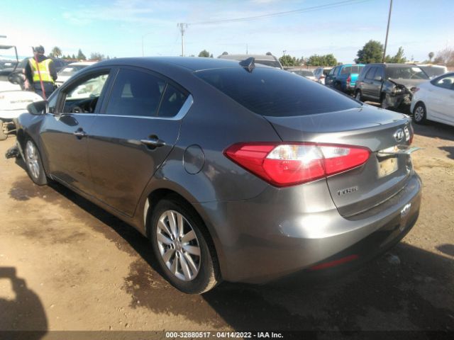 Photo 2 VIN: KNAFX4A88F5373295 - KIA FORTE 