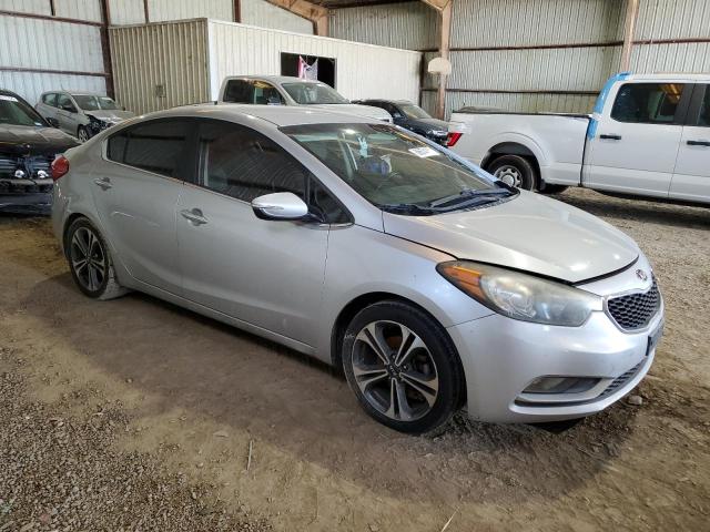 Photo 3 VIN: KNAFX4A88G5489422 - KIA FORTE EX 