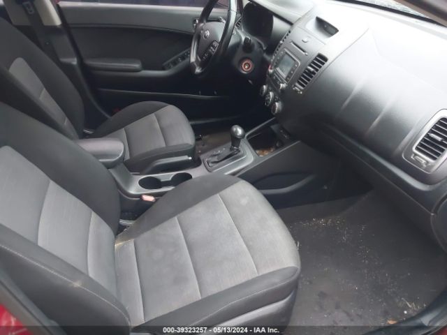 Photo 4 VIN: KNAFX4A88G5591495 - KIA FORTE 