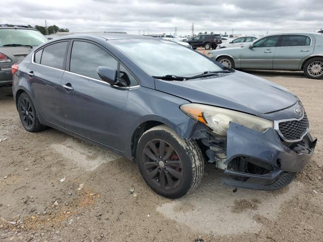 Photo 3 VIN: KNAFX4A89E5083646 - KIA FORTE 