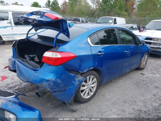 Photo 3 VIN: KNAFX4A89E5089253 - KIA FORTE 