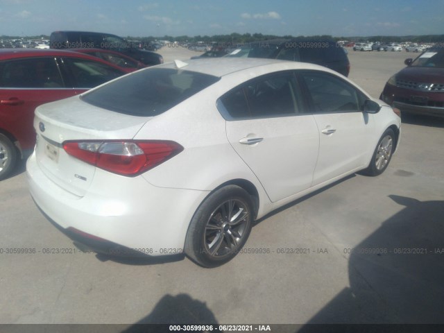 Photo 3 VIN: KNAFX4A89E5089320 - KIA FORTE 