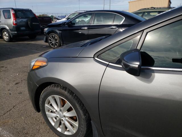 Photo 8 VIN: KNAFX4A89E5117102 - KIA FORTE EX 