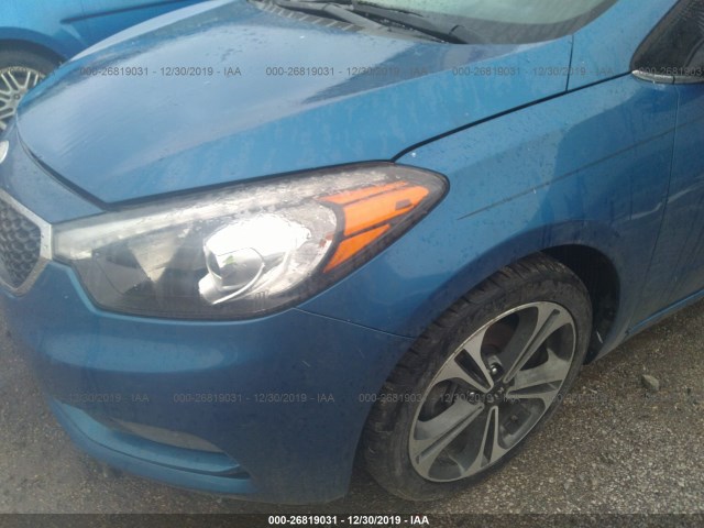 Photo 5 VIN: KNAFX4A89E5119738 - KIA FORTE 