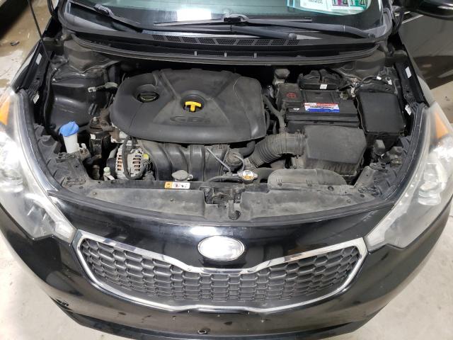 Photo 6 VIN: KNAFX4A89E5140850 - KIA FORTE EX 