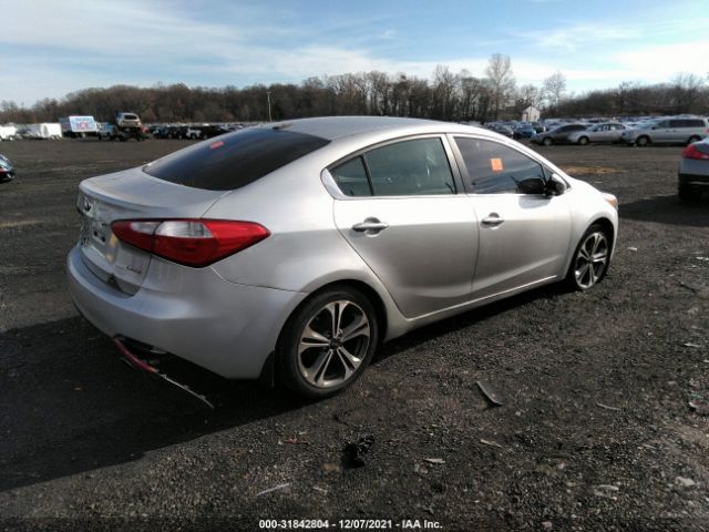 Photo 3 VIN: KNAFX4A89E5200187 - KIA FORTE 