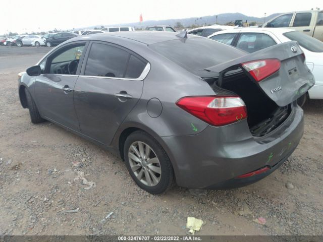 Photo 2 VIN: KNAFX4A89F5266935 - KIA FORTE 