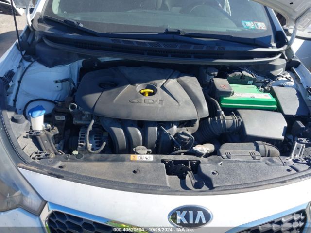 Photo 9 VIN: KNAFX4A89F5422360 - KIA FORTE 